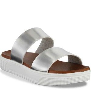 MIA Saige Platform Slide Sandal Silver